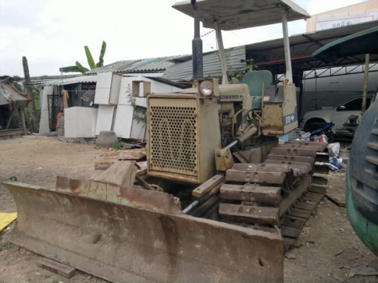 ขายรถแทรกเตอร์ KOMATSU D20P-6 ปรับ 5 ทิศทาง ตีนเป็ด รถเดิมๆพร้อมใช้