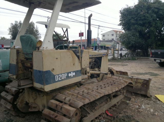 ขายรถแทรกเตอร์ KOMATSU D20P-6 ปรับ 5 ทิศทาง ตีนเป็ด รถเดิมๆพร้อมใช้