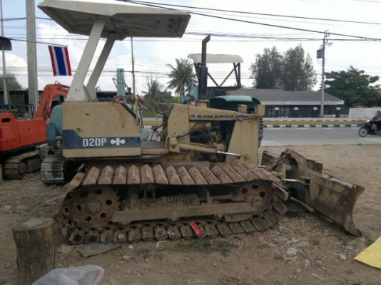 ขายรถแทรกเตอร์ KOMATSU D20P-6 ปรับ 5 ทิศทาง ตีนเป็ด รถเดิมๆพร้อมใช้