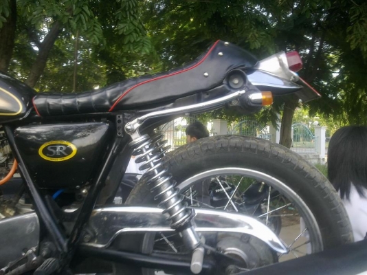 ขาย sr400 อินวอย ส่งให้ได้..ต่อรองได้ครับ โทร 0804700074