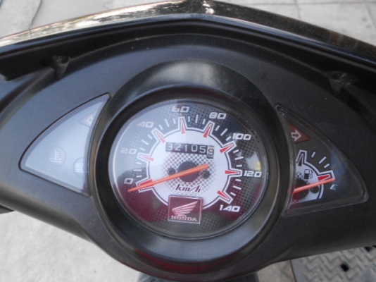 Click ปี 50 เครื่องดี สภาพเนียนสวยครับ ราคาถูก เข้ามาดูก่อนได้ครับ Click ปี 50 เครื่องดี สภาพเนียนสวยครับ ราคาถูก เข้ามาดูก่อนได้ครับ