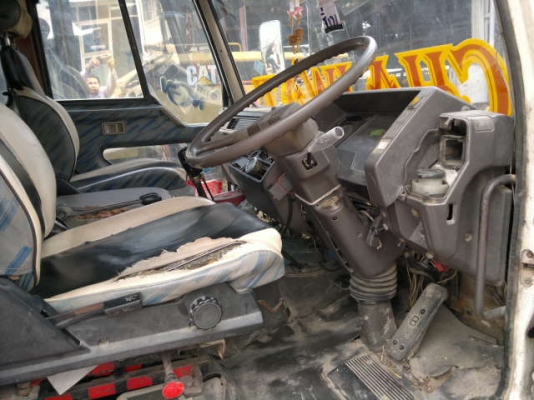 ขายรถหัวลาก 10 ล้อ 2 CNG 10 ถัง MITSUBISUHI FN527M-TG ปี.46