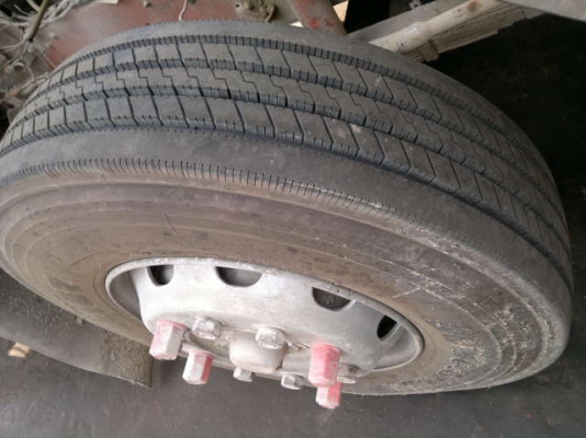 ขายรถหัวลาก 10 ล้อ 2 CNG 10 ถัง MITSUBISUHI FN527M-TG ปี.46