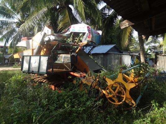 ขายเหมา รถเกี่ยวข้าว 2 คันอุ้ม1คัน ไม่อุ้ม1คัน เทเลอร์F18-1คัน ขายเหมา รถเกี่ยวข้าว 2 คันอุ้ม1คัน ไม่อุ้ม1คัน เทเลอร์F18-1คัน