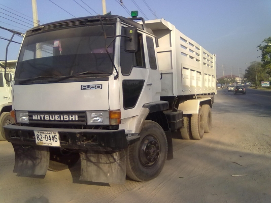 สิบล้อดั้ม มิตซูืืืบิชิ