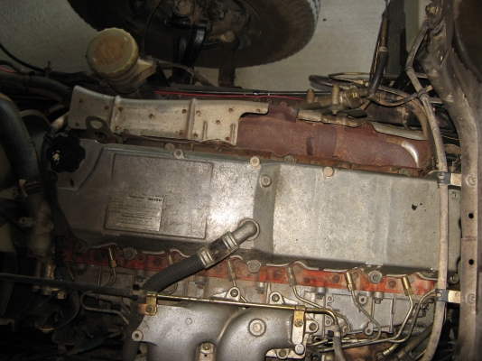 ขาย 10 ล้อ อีซูซุเดก้าดัมพ์สามมิตร 200 แรง ยาว 5.80 ม. ปี 2004 พร้อมใช้งาน สภาพกว่า 90 \% สวยกิ๊ป ๆ เครื่องแน่น คัสซีสวย รถใช้น้อย สนใจชมรถก่อนได้ครับ