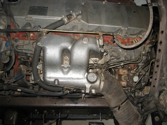 ขาย 10 ล้อ อีซูซุเดก้าดัมพ์สามมิตร 200 แรง ยาว 5.80 ม. ปี 2004 พร้อมใช้งาน สภาพกว่า 90 \% สวยกิ๊ป ๆ เครื่องแน่น คัสซีสวย รถใช้น้อย สนใจชมรถก่อนได้ครับ