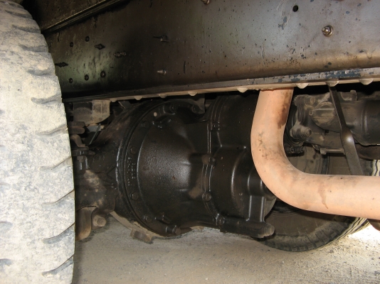 ขาย 10 ล้อ อีซูซุเดก้าดัมพ์สามมิตร 200 แรง ยาว 5.80 ม. ปี 2004 พร้อมใช้งาน สภาพกว่า 90 \% สวยกิ๊ป ๆ เครื่องแน่น คัสซีสวย รถใช้น้อย สนใจชมรถก่อนได้ครับ