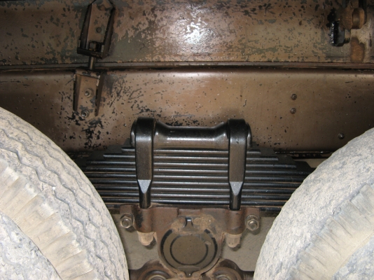 ขาย 10 ล้อ อีซูซุเดก้าดัมพ์สามมิตร 200 แรง ยาว 5.80 ม. ปี 2004 พร้อมใช้งาน สภาพกว่า 90 \% สวยกิ๊ป ๆ เครื่องแน่น คัสซีสวย รถใช้น้อย สนใจชมรถก่อนได้ครับ