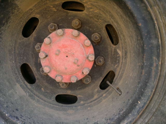 ขายรถ 10 ล้อ เพลาเดียว กระบะเหล็กคอกสูง ติดตั้ง เฮี๊ยบมือขยุ้ม  5 ตัน HINO FM รถสวย พร้อมใช้