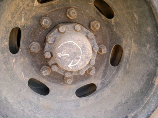 ขายรถ 10 ล้อ เพลาเดียว กระบะเหล็กคอกสูง ติดตั้ง เฮี๊ยบมือขยุ้ม  5 ตัน HINO FM รถสวย พร้อมใช้