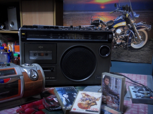 ขายวิทยุsonyโบราณ ใช้งานได้ สภาพสมบูณร์แบบ และอื่นๆอีก