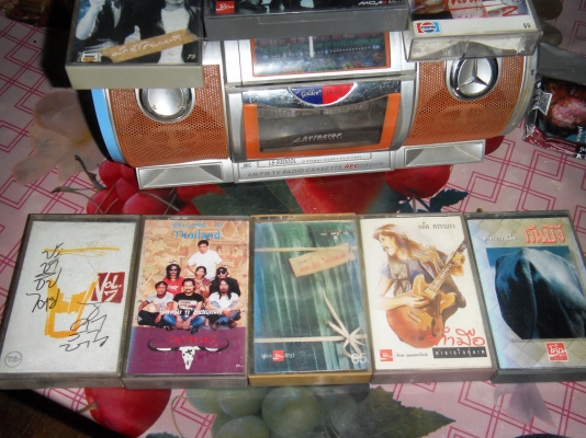 ขายวิทยุsonyโบราณ ใช้งานได้ สภาพสมบูณร์แบบ และอื่นๆอีก ขายวิทยุsonyโบราณ ใช้งานได้ สภาพสมบูณร์แบบ และอื่นๆอีก