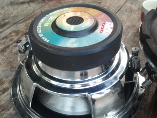 ขาย ดอกลำโพงติดรถยนต์ 10 นิ้ว