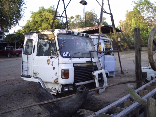 ขายหัวเก๋ง Nissan UD หัวปี๊ป สองหัวคู่ ราคาเบาๆ