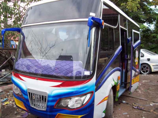 ขายด่วน!! รถแอร์ไฟฟ้า nissan ทั้งคัน 17 ที่นั่ง ต่อรองได้