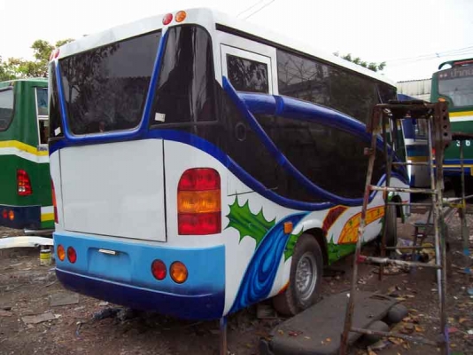 ขายด่วน!! รถแอร์ไฟฟ้า nissan ทั้งคัน 17 ที่นั่ง ต่อรองได้