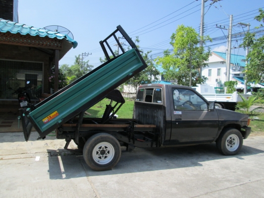 รับติดตั้งประกอบดั้มพ์ รถปิ๊กอัพ รถ 6 ล้อ 10 ล้อ ราคากันเอง ต่อเร็ว รับรองความแข็งแรงโดยวิศวกร