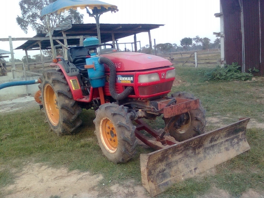 ขายรถไถ ยันม่า F-28ex  4wd เก่านอก รถสวย พร้อมใช้งาน