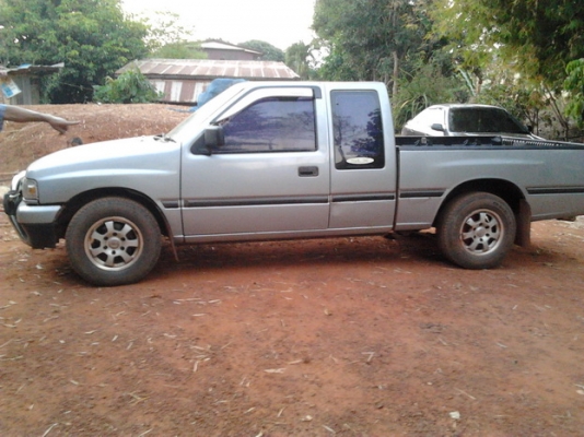 ***ขายแล้วครับขอบคุณ Truck2hand ขายกระบะแค็ป มังกรทอง2.5 90HP ปี39/96(หน้าหนู)แท้ หน้า-หลังเดิมๆ เครื่องมังกรทอง 2.5 ไดเร็คฯ เดิมๆ เกียร์เดิมเข้าง่าย ช่วงล่างแน่นไม่ส่าย คัสซีสวย ยางดี กระบะไม่ผุ  ลอนสวย ภายในดี เบาะขาดนิดๆ คอนโซลครบ แอร์ พ.พาวเวอร์ กระจก