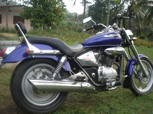 ขายแฟนท่อม200กุญแจบนก่อนลายไฟ(ขายแล้วครับ)