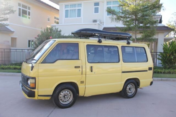 ขายรถตู้ ช่วงสั้น toyota เบนซิน+LPG ลงเล่มแล้ว CLASSIC มากๆ