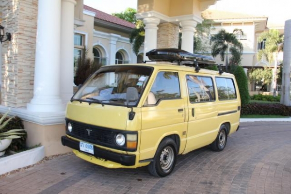 ขายรถตู้ ช่วงสั้น toyota เบนซิน+LPG ลงเล่มแล้ว CLASSIC มากๆ