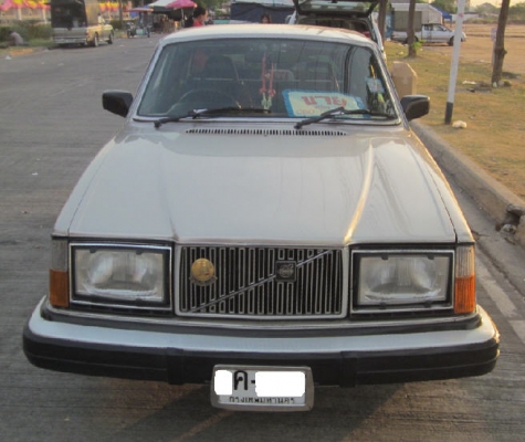 VOLVO 264GL ปี77 เครื่อง1JZ Toyota 2500CC. lpg ขายครับผม