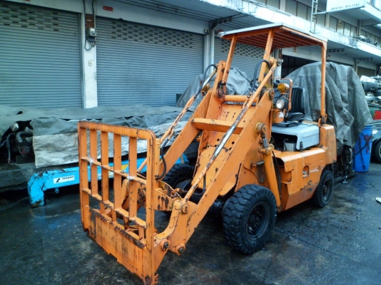 ขายรถตักเล็ก toyota sd10