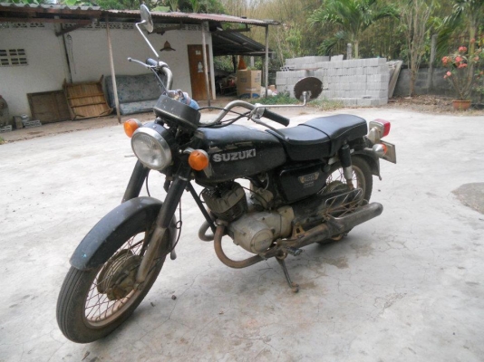 ขายsuzuki k 125m3 ราคา 20000 ราคาต่อรองได้โทร 0901049574