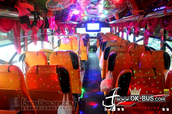 ขายรถบัสพัดลม เครื่องBENZ 8สูบ คัซซีBENZ