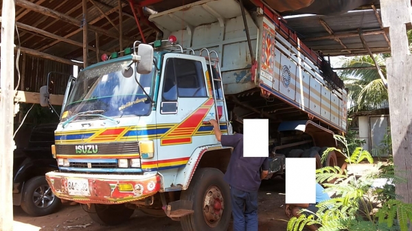 ***ขายแล้วครับขอบคุณ Truck2hand ขาย10ล้อ2เพลาดั้ม ISUZU ROCKY FXZ240 หัวขาว FXZ23NFY-6SD1-240HP เครื่องเดิมเกียร์เดิม เครื่องแน่น แรงดี เกียร์เดิม ไม่หลุดไม่หอน ช่วงล่าง2เพลาเดิม คัสซีสวย ไม่ปะไม่ดาม กระบะดั้มเนียมสภาพดี พื้นดีข้างดีไม่ผุ ดั้มดีแรง ไม่มีย ***ขายแล้วครับขอบคุณ Truck2hand ขาย10ล้อ2เพลาดั้ม ISUZU ROCKY FXZ240 หัวขาว FXZ23NFY-6SD1-240HP เครื่องเดิมเกียร์เดิม เครื่องแน่น แรงดี เกียร์เดิม ไม่หลุดไม่หอน ช่วงล่าง2เพลาเดิม คัสซีสวย ไม่ปะไม่ดาม กระบะดั้มเนียมสภาพดี พื้นดีข้างดีไม่ผุ ดั้มดีแรง ไม่มีย