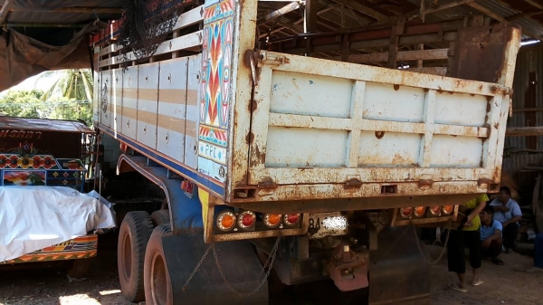 ***ขายแล้วครับขอบคุณ Truck2hand ขาย10ล้อ2เพลาดั้ม ISUZU ROCKY FXZ240 หัวขาว FXZ23NFY-6SD1-240HP เครื่องเดิมเกียร์เดิม เครื่องแน่น แรงดี เกียร์เดิม ไม่หลุดไม่หอน ช่วงล่าง2เพลาเดิม คัสซีสวย ไม่ปะไม่ดาม กระบะดั้มเนียมสภาพดี พื้นดีข้างดีไม่ผุ ดั้มดีแรง ไม่มีย ***ขายแล้วครับขอบคุณ Truck2hand ขาย10ล้อ2เพลาดั้ม ISUZU ROCKY FXZ240 หัวขาว FXZ23NFY-6SD1-240HP เครื่องเดิมเกียร์เดิม เครื่องแน่น แรงดี เกียร์เดิม ไม่หลุดไม่หอน ช่วงล่าง2เพลาเดิม คัสซีสวย ไม่ปะไม่ดาม กระบะดั้มเนียมสภาพดี พื้นดีข้างดีไม่ผุ ดั้มดีแรง ไม่มีย