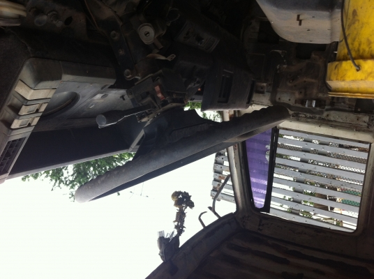 ขายคัสสีจัมโบ้พร้อมหัวร็อกกี้แหนบหน้าคานหน้า ขายคัสสีจัมโบ้พร้อมหัวร็อกกี้แหนบหน้าคานหน้า