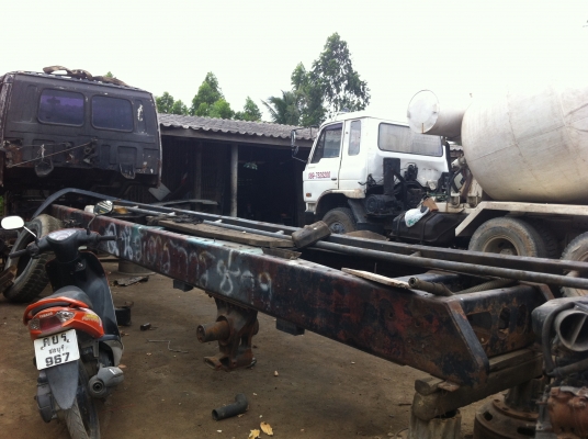 ขายคัสสีจัมโบ้พร้อมหัวร็อกกี้แหนบหน้าคานหน้า ขายคัสสีจัมโบ้พร้อมหัวร็อกกี้แหนบหน้าคานหน้า