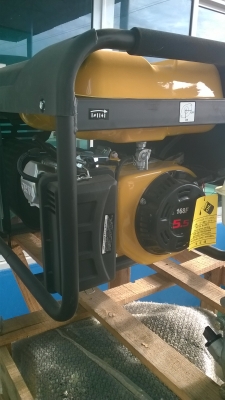 ขายเครื่องปั่นไฟ ขนาด 2kva สำรองไฟดับ หน้าปัดรุ่นใหม่