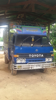 โตโยต้า 115 สวยๆ โตโยต้า 115 สวยๆ