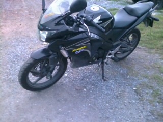 CBR150 ไอ รถบ้าน สวยสวยเดิมเดิม เครือ่งแห้งแห้ง เล่มพร้อมเอกสารครบ พร้อมใช้งาน ภาษีดี