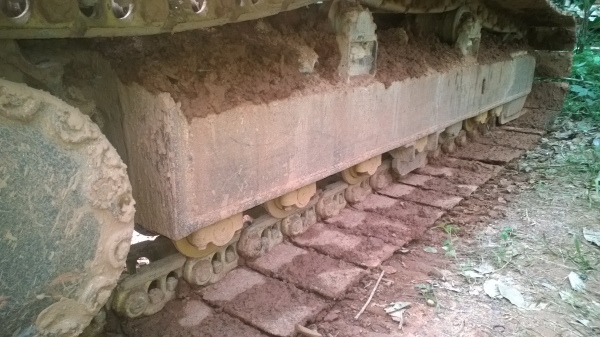 PC200-5 คอนโทนสั้น โซ่ใหม่ เอวแน่น ไฟฟ้าครบ.. แอร์เย็น...รถสภาพดี..