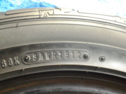 ยาง DUNLOP 205/55/16 ปี12