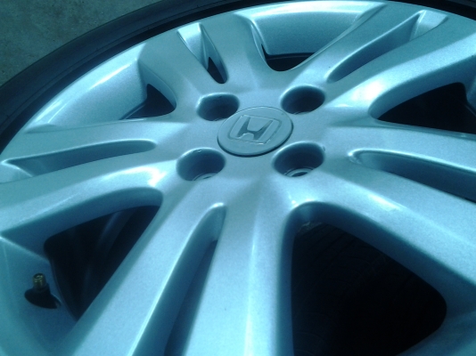 แม็กhondaขอบ 16" 4รู100 พร้อมยาง แม็กhondaขอบ 16" 4รู100 พร้อมยาง