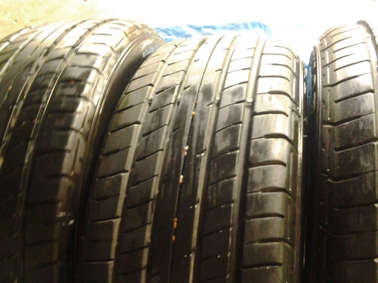 dunlop 185/55/15  ส่งทั่วไทย