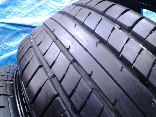 dunlop 185/55/15  ส่งทั่วไทย