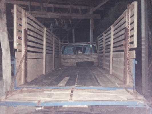 ขายรถ 6 ล้อ ISUZU แอล 85 แรง เครื่องดี ยางเต็ม 6 เส้น สภาพ 80-90\%