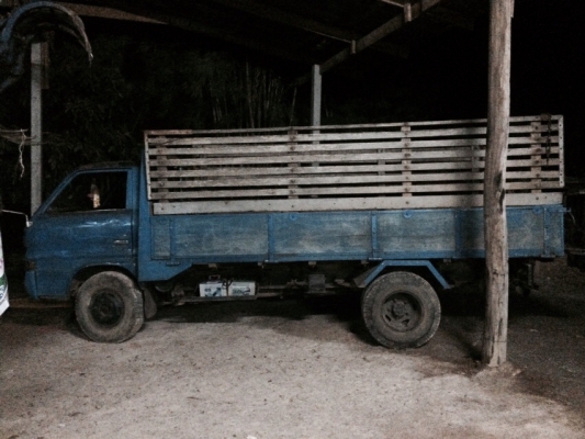 ขายรถ 6 ล้อ ISUZU แอล 85 แรง เครื่องดี ยางเต็ม 6 เส้น สภาพ 80-90\%