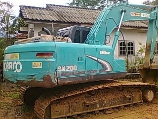 ขายKOBELCO SK200-8 SUPER 7700 ชั่วโมง สนใจโทร 081-9701072