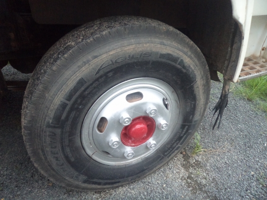 ขาย485000บาท รถ6ล้อฮีโน่ 150แรง ท้ายลิฟ สภาพดีพร้อมใช้งานคับ