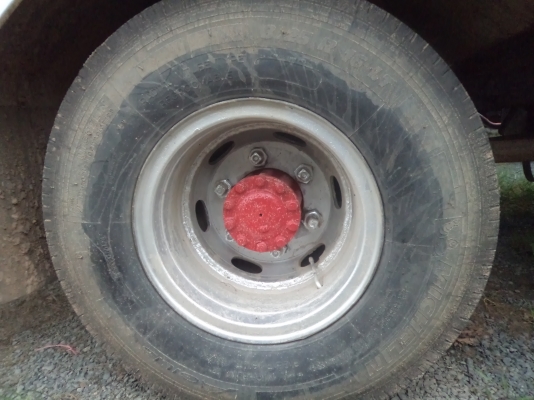 ขาย485000บาท รถ6ล้อฮีโน่ 150แรง ท้ายลิฟ สภาพดีพร้อมใช้งานคับ