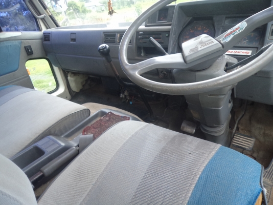 ขาย485000บาท รถ6ล้อฮีโน่ 150แรง ท้ายลิฟ สภาพดีพร้อมใช้งานคับ