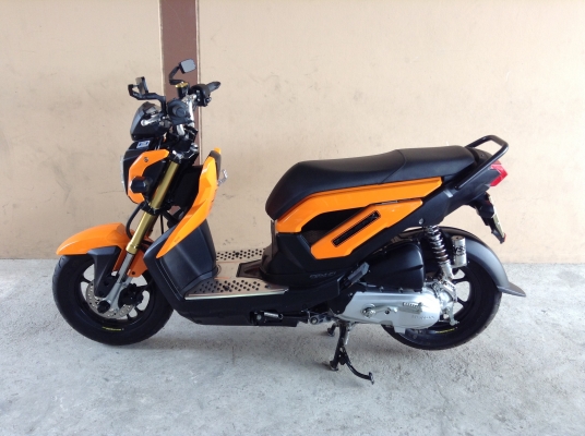 ขาย!!! ซูมเม่อX สภาพสวยรถใช้น้อย ใหม่มาก ปี56 รถเครื่องดีคับ ทะเบียนครบ ภาษีไม่หมด